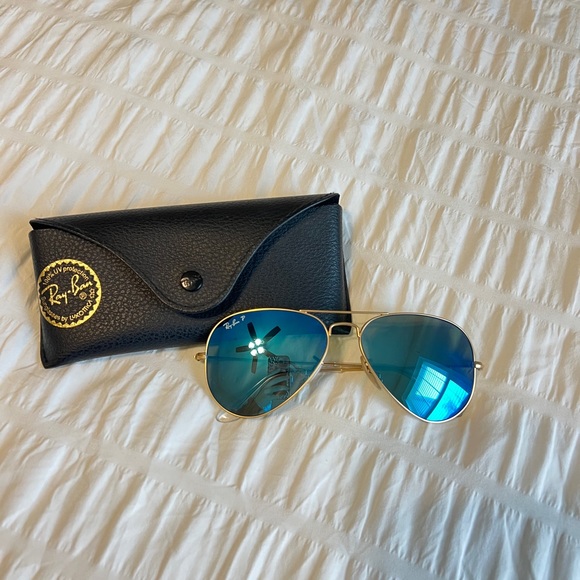 Ray Bans aviator flash lenses in blue and polarized. - Picture 3 of 4